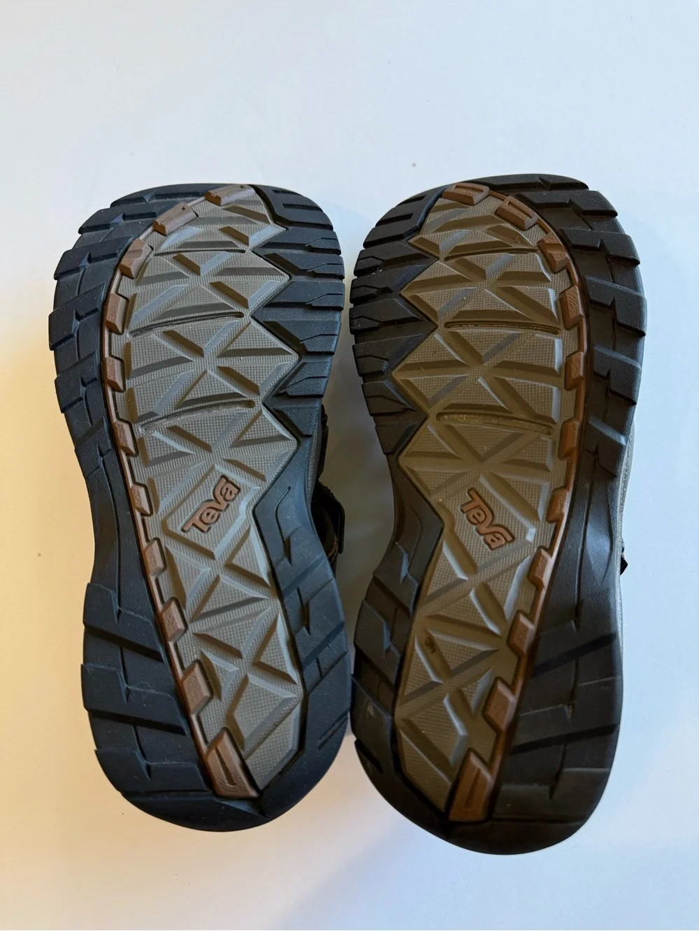 Teva Terra Fi 5 Universal Men’s Hiking Sport Sandals Brown Waterproof US 9 EU 42
